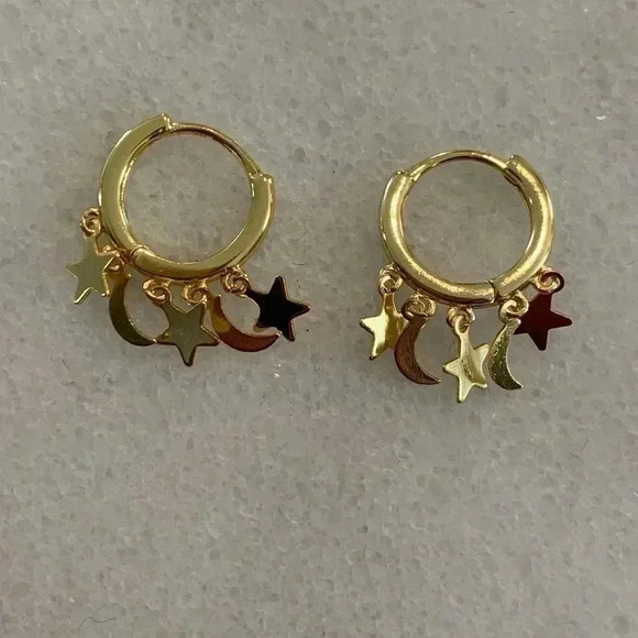 Gold Star Moon Tassel Fringe Hoop Earrings 

Brand New - Picture 3 of 5